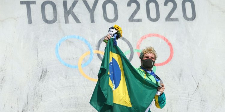 Brasil: Pedro Barros conquista prata no skate park da Olimpíada