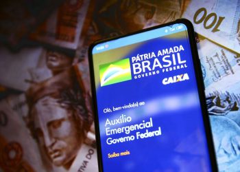 Caixa paga hoje auxílio emergencial a nascidos em setembro e outubro