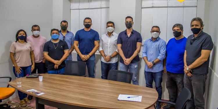 Aracati recebe visita técnica de organizadores dos Jogos Universitários Nacionais e dos Jogos Universitários de Praia