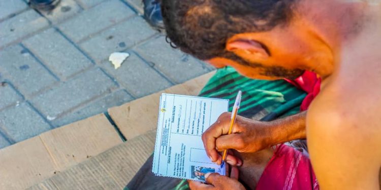 Covid-19: Aracati vacina com Janssen população em situação de rua