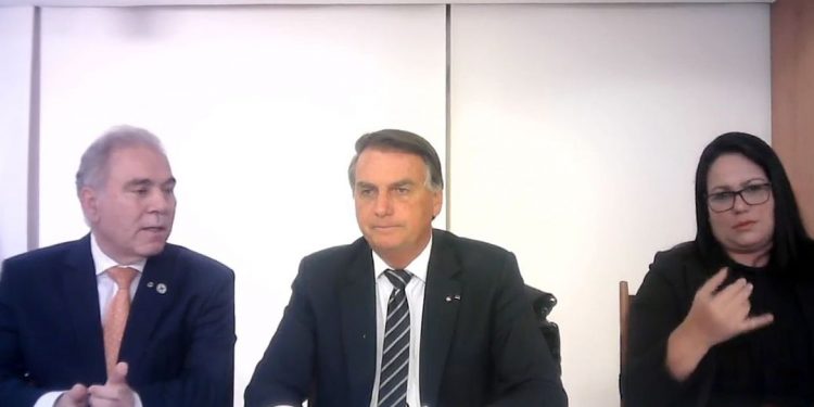 Bolsonaro faz apelo para população economizar energia