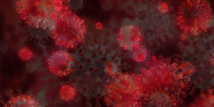 Com delta, é irresponsável manter planos de reabertura, dizem médicos