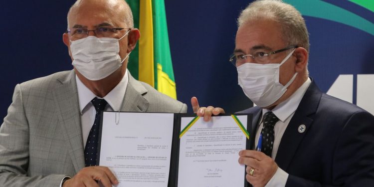 Ministérios publicam diretrizes para retorno às aulas presenciais