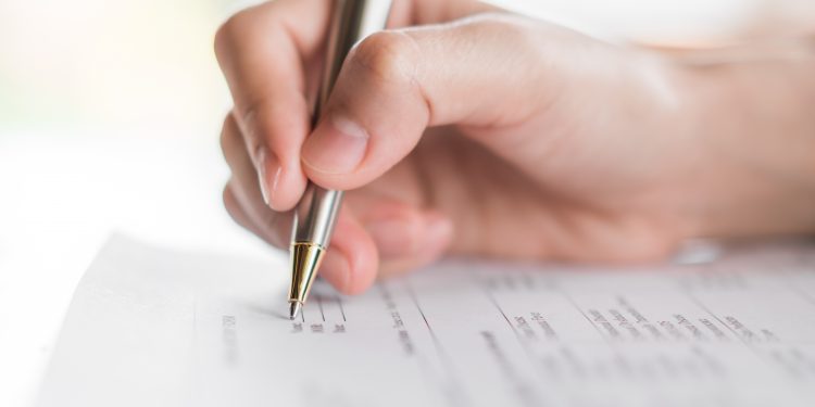 Mais de 15 mil pessoas devem fazer o concurso da Sefaz-CE