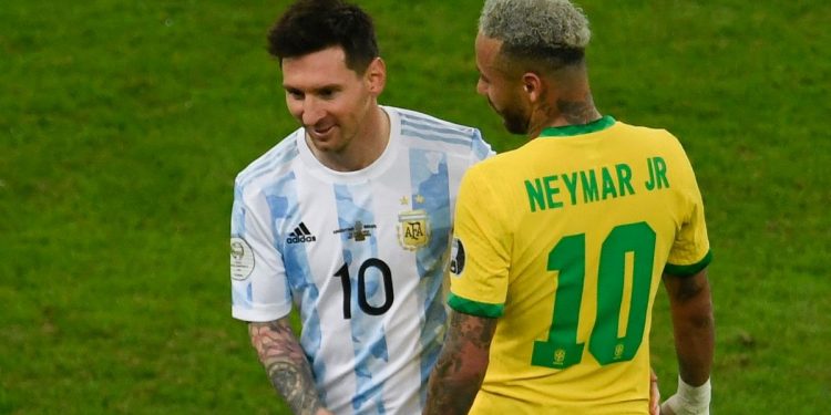 Messi jogará pelo PSG e vai reeditar parceria com Neymar