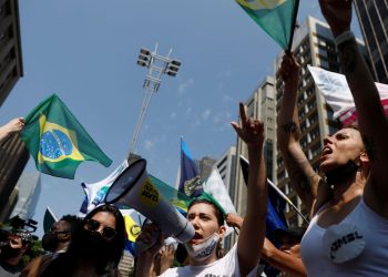 Capitais registram manifestações contra Bolsonaro