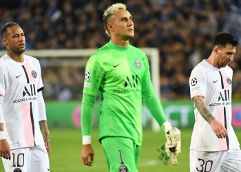 PSG empata com Brugge na estreia do trio Messi, Neymar e Mbappé