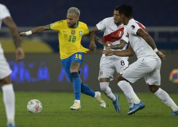 Contra Peru, Brasil encerra confusa rodada tripla das eliminatórias