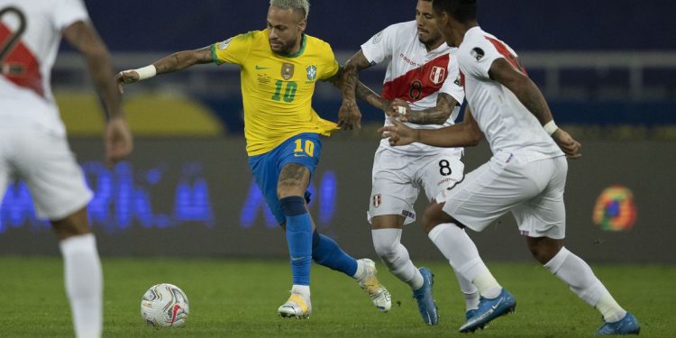 Contra Peru, Brasil encerra confusa rodada tripla das eliminatórias