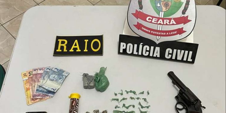 Ação conjunta resulta na prisão em flagrante de um homem com mandado em aberto em Aracati