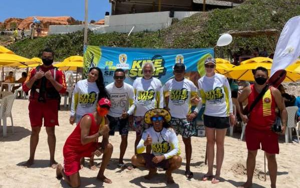 Corpo de Bombeiros realiza prevenção aquática em campeonato de kitesurf em Canoa Quebrada