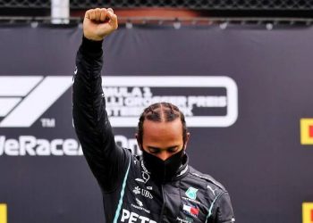 Hamilton termina GP da Rússia em 1º e alcança sua 100ª vitória na F1