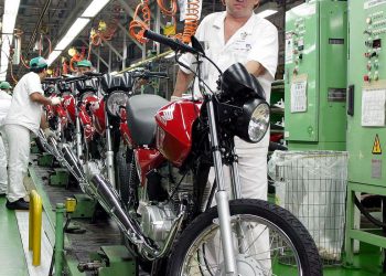 Atividade do comércio registra queda de 0,7% em agosto, mostra Serasa