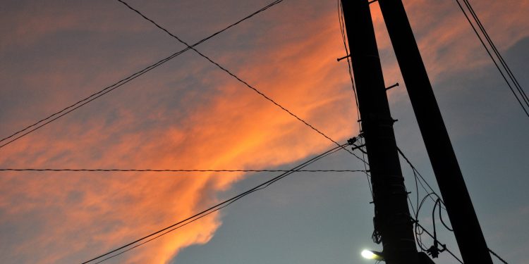 Aracati: Prefeito anuncia luz de led para Vila dos Estêvãos e Cajazeiras