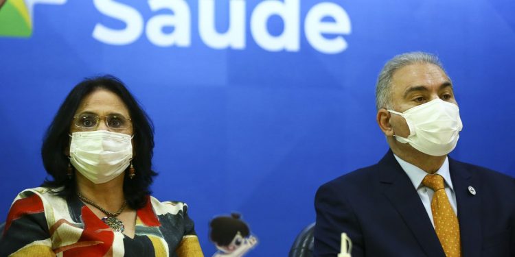 Governo lança curso de formação para emergências em saúde mental