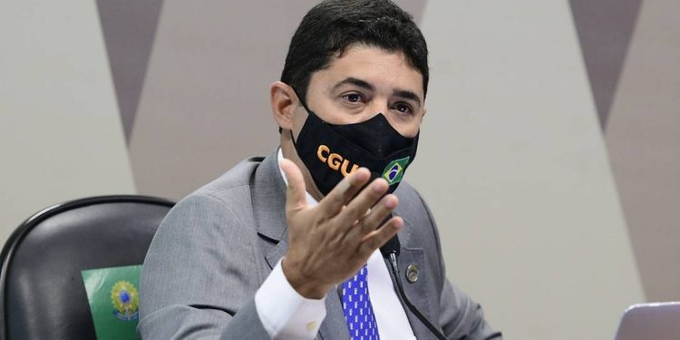 Ministro da CGU diz que não houve omissão na negociação da Covaxin