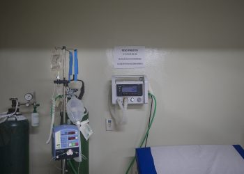 Governo Bolsonaro não consegue comprovar entrega de 4,8 mil respiradores por alvo de CPI