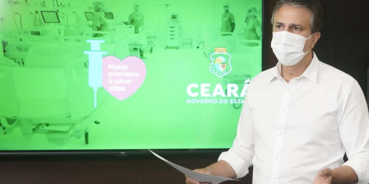 Novo decreto estadual avança na flexibilização de atividades como futebol, eventos sociais, templos religiosos e comércio de rua