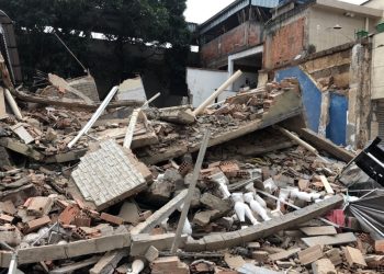 Desabamento de prédio deixa um morto e três feridos em Nilópolis (RJ)