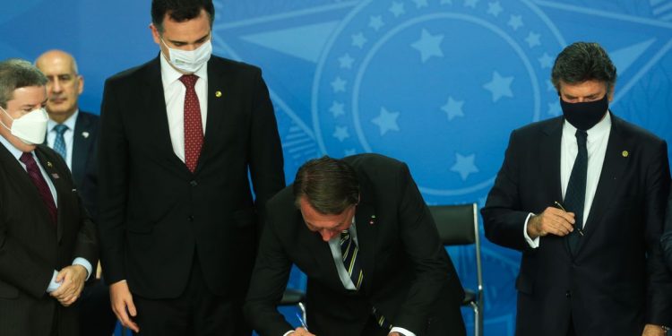 Lei que cria Tribunal Regional Federal da 6ª Região é sancionada