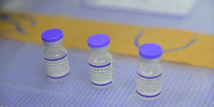 Covid-19: Ceará recebe hoje mais de 140 mil doses de vacinas da Pfizer