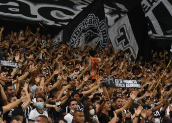 Sede da torcida organizada Cearamor sofre ataque com explosivos caseiros