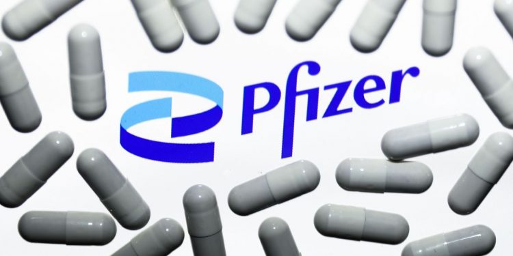Pfizer testa medicamento contra a covid-19 em brasileiros