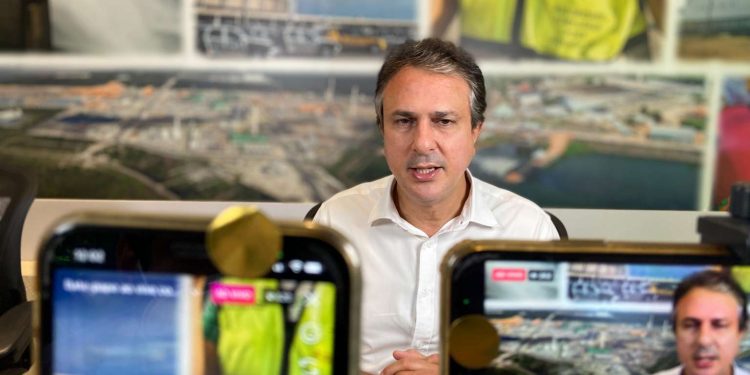 Governo do Ceará pagará segunda parcela do 13º salário dos servidores no dia 10 de dezembro