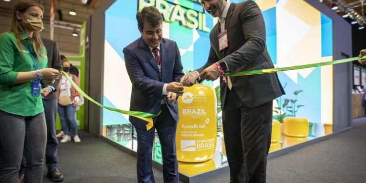 Diretor da Apex-Brasil, Lucas Fiúza participa de evento sobre startups e inovação em Portugal