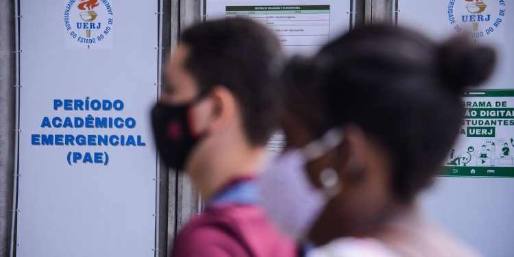 Enem 2021 terá medidas de segurança contra covid-19