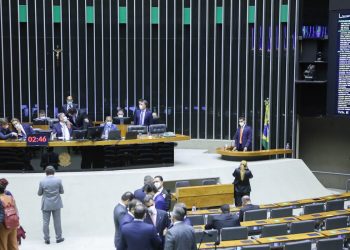 Câmara aprova PEC dos Precatórios em segundo turno