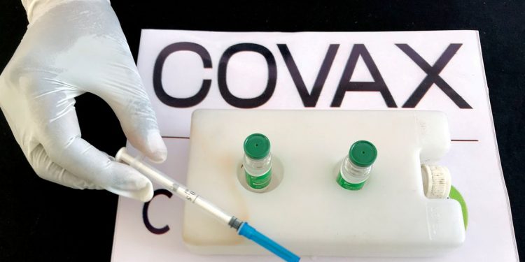 Brasil anuncia doação de 10 milhões de doses de vacina