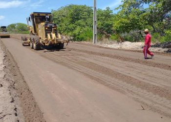 ‘Será a maior contribuição para o desenvolvimento econômico de Aracati’, diz Bismarck sobre estrada de Fontainha à Lagoa do Mato