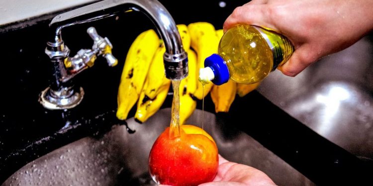 Erros de higiene na cozinha colocam a saúde em risco, aponta pesquisa