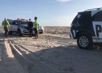 Guarda Municipal de Aracati detém buggy não credenciado responsável por acidentar turistas em Canoa Quebrada