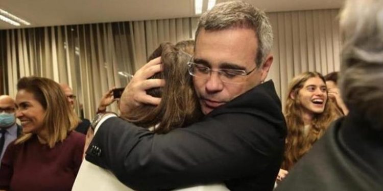 Religião uniu Mendonça e Michelle, que influiu na indicação para o STF