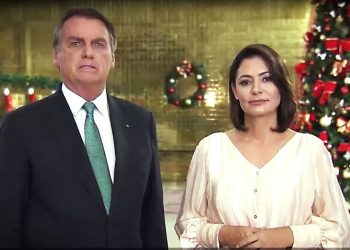 “Ano de muitas dificuldades”, avalia Bolsonaro em pronunciamento em rede nacional