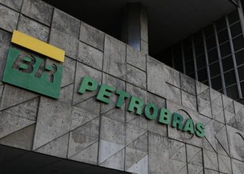 Petrobras anuncia R$ 10 milhões para programas culturais