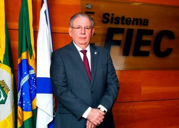 “Quando nos solidarizamos uns com os outros, somos capazes de mudar o mundo”, diz Presidente da Fiec
