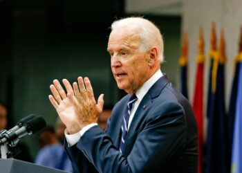 EUA colocam tropas em prontidão, e Otan reforça Leste Europeu contra a Rússia