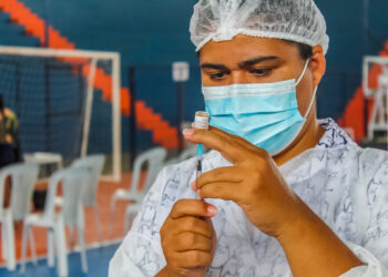 Aracati vacina contra Covid-19 pessoas com 12 anos ou mais nesta quarta-feira (02); confira horários e locais