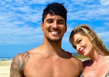 Gabriel Medina e Yasmin Brunet terminam casamento após 1 ano
