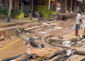 VÍDEO: Vila de Jericoacoara registra forte enxurrada neste domingo (02)