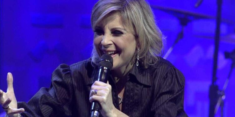 Morre a cantora gospel e pastora Ludmila Ferber, aos 56 anos