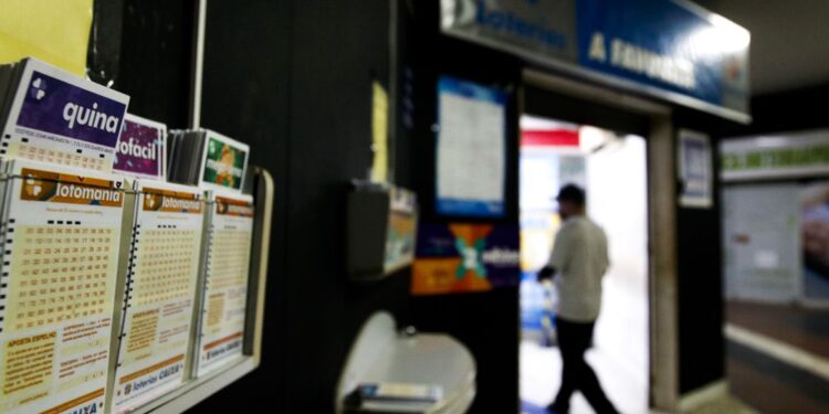 Mega-Sena paga hoje R$ 36 milhões a quem acertar as seis dezenas