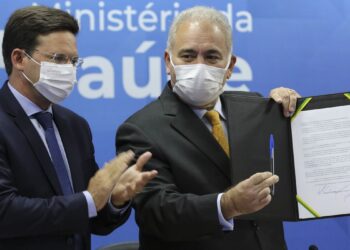 Saúde antecipa R$ 104 milhões a cidades da Bahia afetadas pelas chuvas