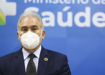 Ministério da Saúde inclui crianças de 5 a 11 anos na vacinação contra covid-19