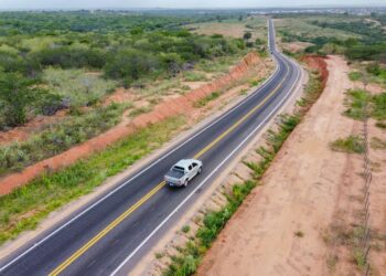 Com 51 km, nova estrada entre Quiterianópolis e Parambu melhora conexões no Sertão dos Inhamuns