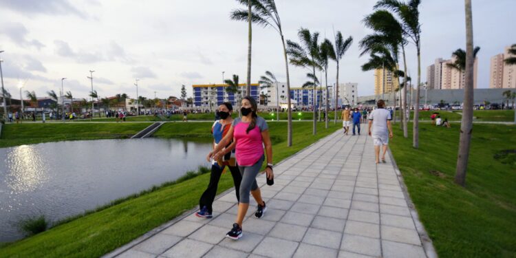 Parque Rachel de Queiroz totalmente requalificado é a mais nova opção de lazer para os fortalezenses