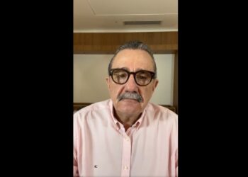 Prefeito do Aracati fala em live sobre implantação da universidade pública, queda de casos de Covid, obras  e mais